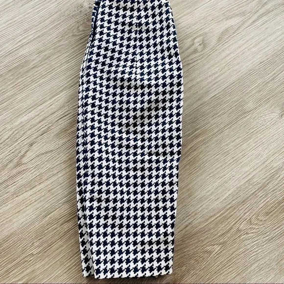 H&M HOUNDSTOOTH  SKIRT BLUE & WHITE SIZE 2 - Picture 5 of 7